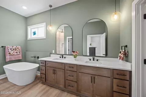 Bath - 3500 Alberta Way, Ayden, NC 28513 photo 1 of 4