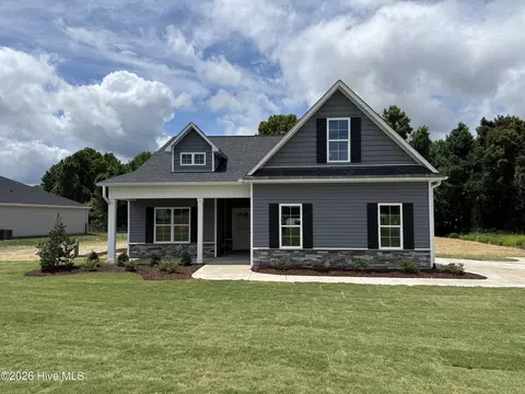 120 Yardley Dr, Smithfield, NC 27577