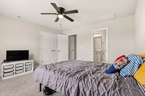 Bedroom - 52 Heirloom Ct, Benson, NC 27504 photo 6 of 7