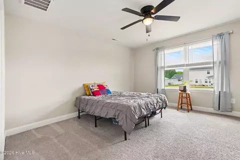 Bedroom - 52 Heirloom Ct, Benson, NC 27504 photo 5 of 7