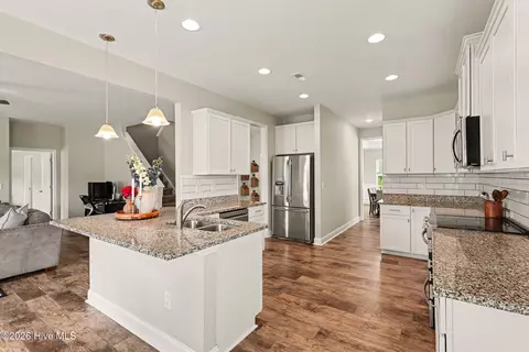 Kitchen - 52 Heirloom Ct, Benson, NC 27504 photo 2 of 3
