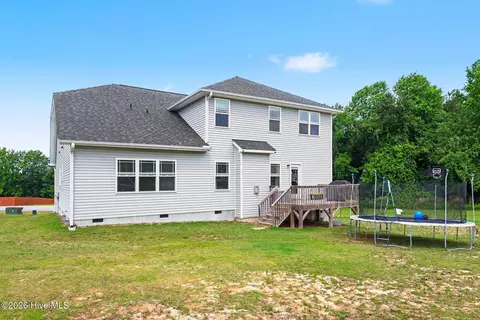 Exterior - 52 Heirloom Ct, Benson, NC 27504 photo 4 of 4