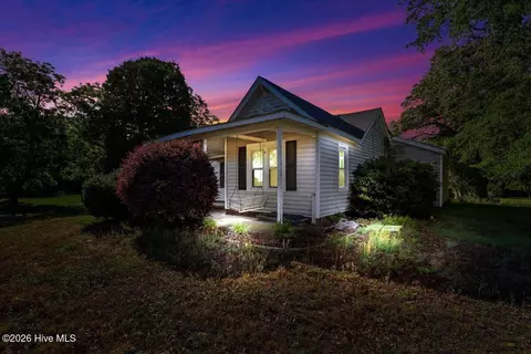 847 Old Grantham Rd, Goldsboro, NC 27530