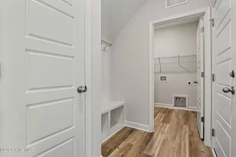 Entry Way - 47 Yardley Dr, Smithfield, NC 27577 photo 5 of 7