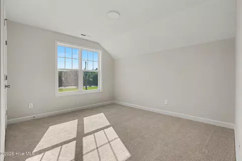 Bedroom - 47 Yardley Dr, Smithfield, NC 27577 photo 4 of 6