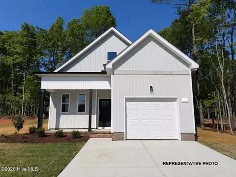 12 W Coulter Ct, Selma, NC 27576