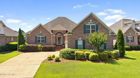 6114 Northshore Dr, Wilmington, NC 28411