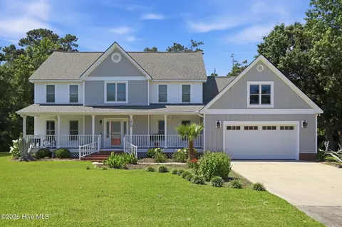 1929 Kingfisher Dr, Morehead City, NC 28557