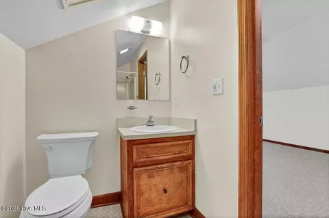 Bath - 709 Sawgrass Rd, Hampstead, NC 28443 photo 7 of 7