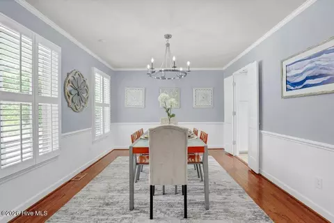 Dining - 709 Sawgrass Rd, Hampstead, NC 28443 photo 1 of 4
