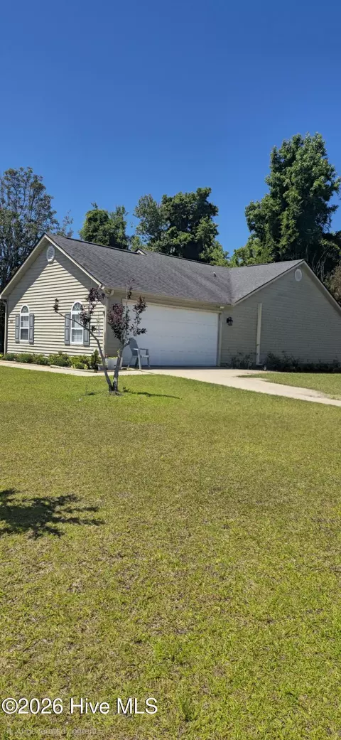 533 Brook St, Morehead City, NC 28557