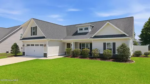 405 Cheltenham Dr, Greenville, NC 27834