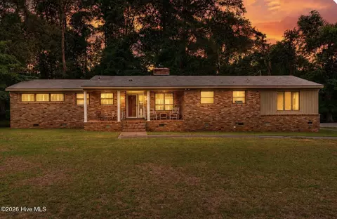 809 Woodside Dr, Johnston, SC 29832