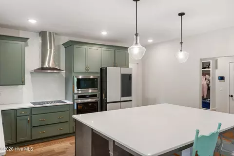 Kitchen - 430 Bronco Pass, Evans, GA 30809 photo 7 of 7