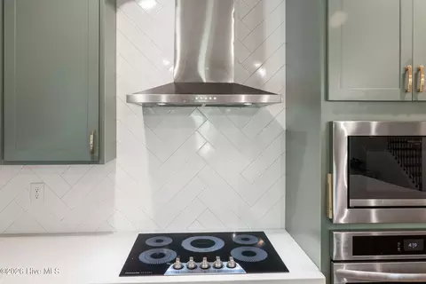 Kitchen - 430 Bronco Pass, Evans, GA 30809 photo 5 of 7