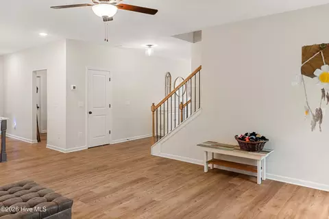Entry Way - 430 Bronco Pass, Evans, GA 30809 photo 3 of 10