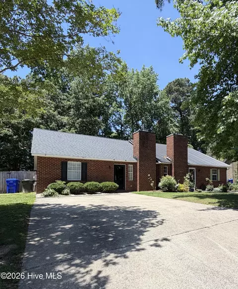 1804 Summerhaven Dr #A, Greenville, NC 27858