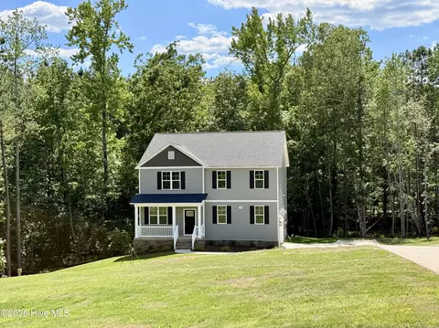 110 Driftwood Ct, Sanford, NC 27330