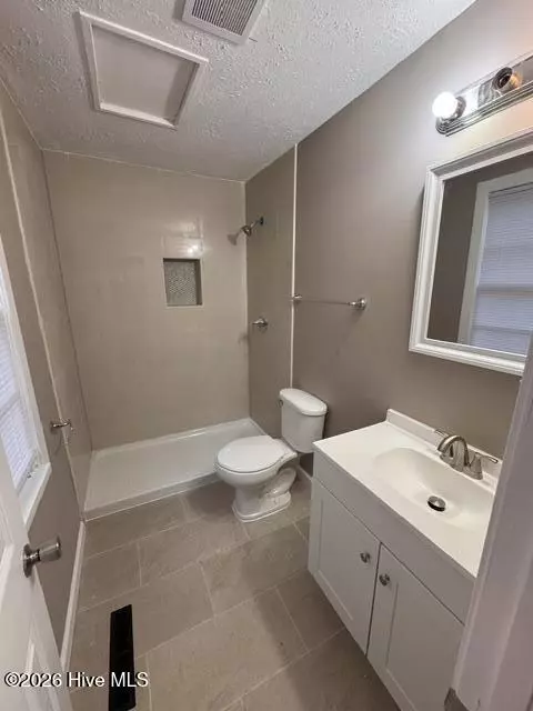 211 E Williamson St, Mount Olive, NC 28365 photo 16