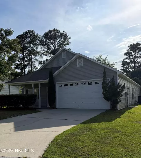 1007 Plum Leaf Ct SE, Leland, NC 28451