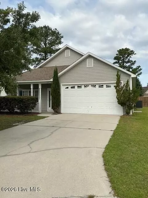 1007 Plum Leaf Ct SE, Leland, NC 28451