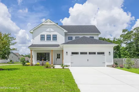 681 Squirrel Run Dr SW, Supply, NC 28462