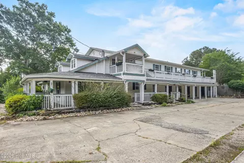 1453 Old Fayetteville Rd NE, Leland, NC 28451