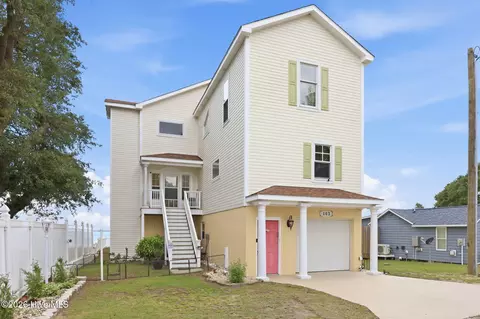 103 Waterfront Ave, Newport, NC 28570