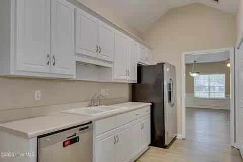 Kitchen - 5158 Saddle Cir, Evans, GA 30809 photo 3 of 3