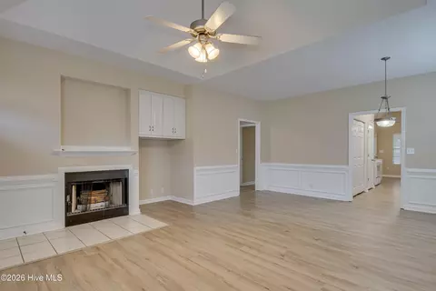 Living - 5158 Saddle Cir, Evans, GA 30809 photo 5 of 5