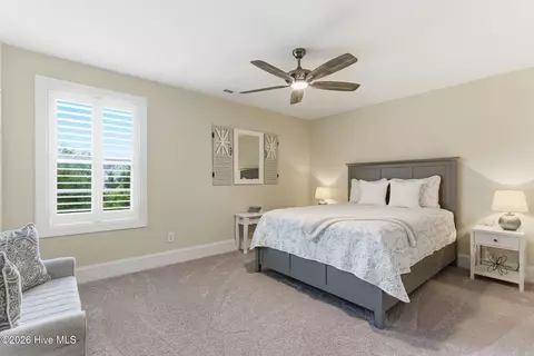 Bedroom - 24 W Abaco Way, Hampstead, NC 28443 photo 8 of 10