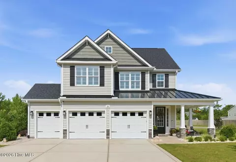 Exterior - 24 W Abaco Way, Hampstead, NC 28443 photo 1 of 11