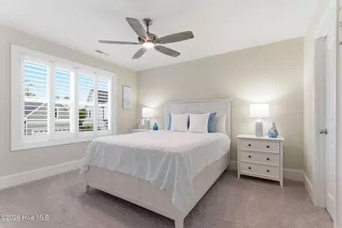 Bedroom - 24 W Abaco Way, Hampstead, NC 28443 photo 5 of 10