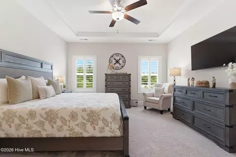 Bedroom - 24 W Abaco Way, Hampstead, NC 28443 photo 3 of 10