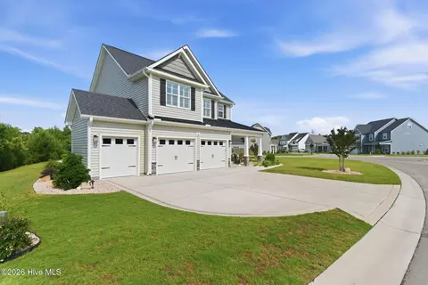 Exterior - 24 W Abaco Way, Hampstead, NC 28443 photo 10 of 11