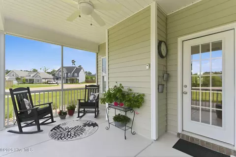 Exterior - 24 W Abaco Way, Hampstead, NC 28443 photo 4 of 11