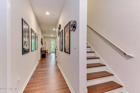 Entry Way - 1014 Highgrass Ct, Evans, GA 30809 photo 7 of 9