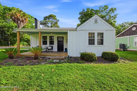 4201 Peachtree Ave, Wilmington, NC 28403
