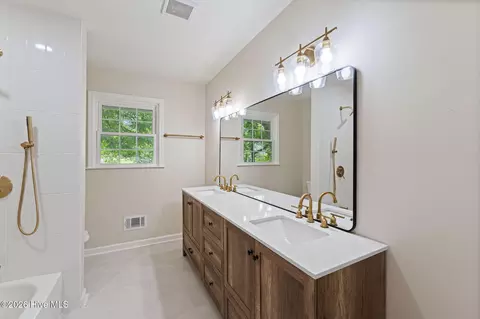 Bath - 3209 Ramsgate Rd, Augusta, GA 30909 photo 1 of 5