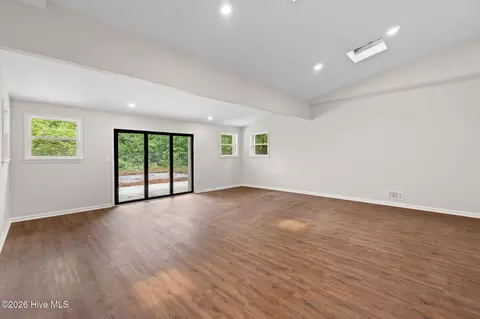 Living - 3209 Ramsgate Rd, Augusta, GA 30909 photo 5 of 5