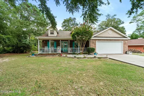 9129 Landing Dr SW, Calabash, NC 28467