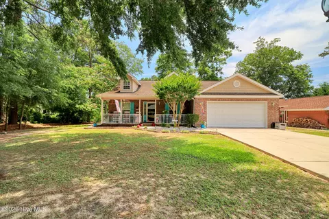 9129 Landing Dr SW, Calabash, NC 28467