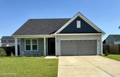 103 Flora Field Dr, Jacksonville, NC 28546
