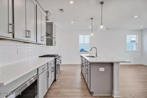 Kitchen - 2204 Sandbrook Loop, Leland, NC 28451 photo 5 of 5