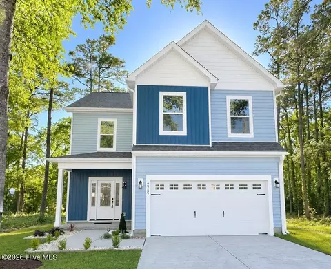 2737 Bellamy Dr SW, Supply, NC 28462