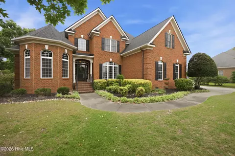 2213 Yadkin Ct, Greenville, NC 27858
