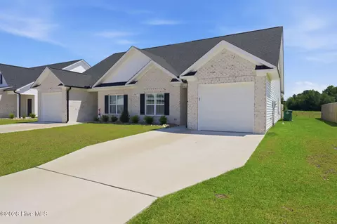 1417 Dorset Dr #B, Greenville, NC 27834