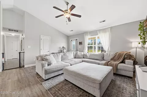 Entry Way - 305 Basil Ct, Hubert, NC 28539 photo 1 of 1