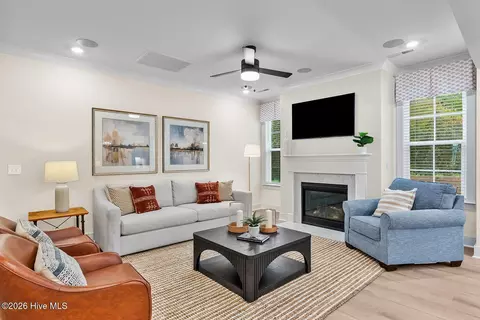 Living - 88 Lookout Pt, Hampstead, NC 28443 photo 1 of 3
