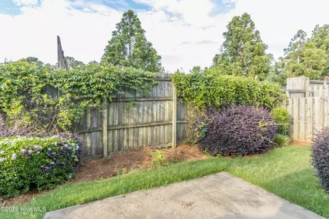 Exterior - 2610 York Dr, Augusta, GA 30909 photo 3 of 5
